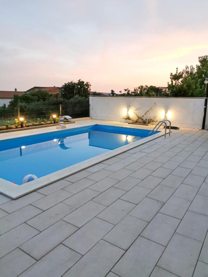Kaštela A4 Apartmani Kevic מראה חיצוני תמונה