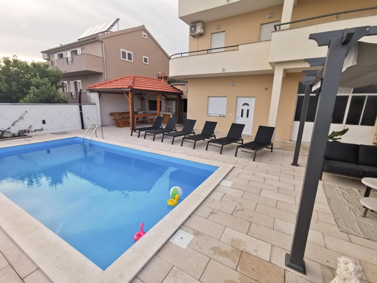 Kaštela A4 Apartmani Kevic מראה חיצוני תמונה